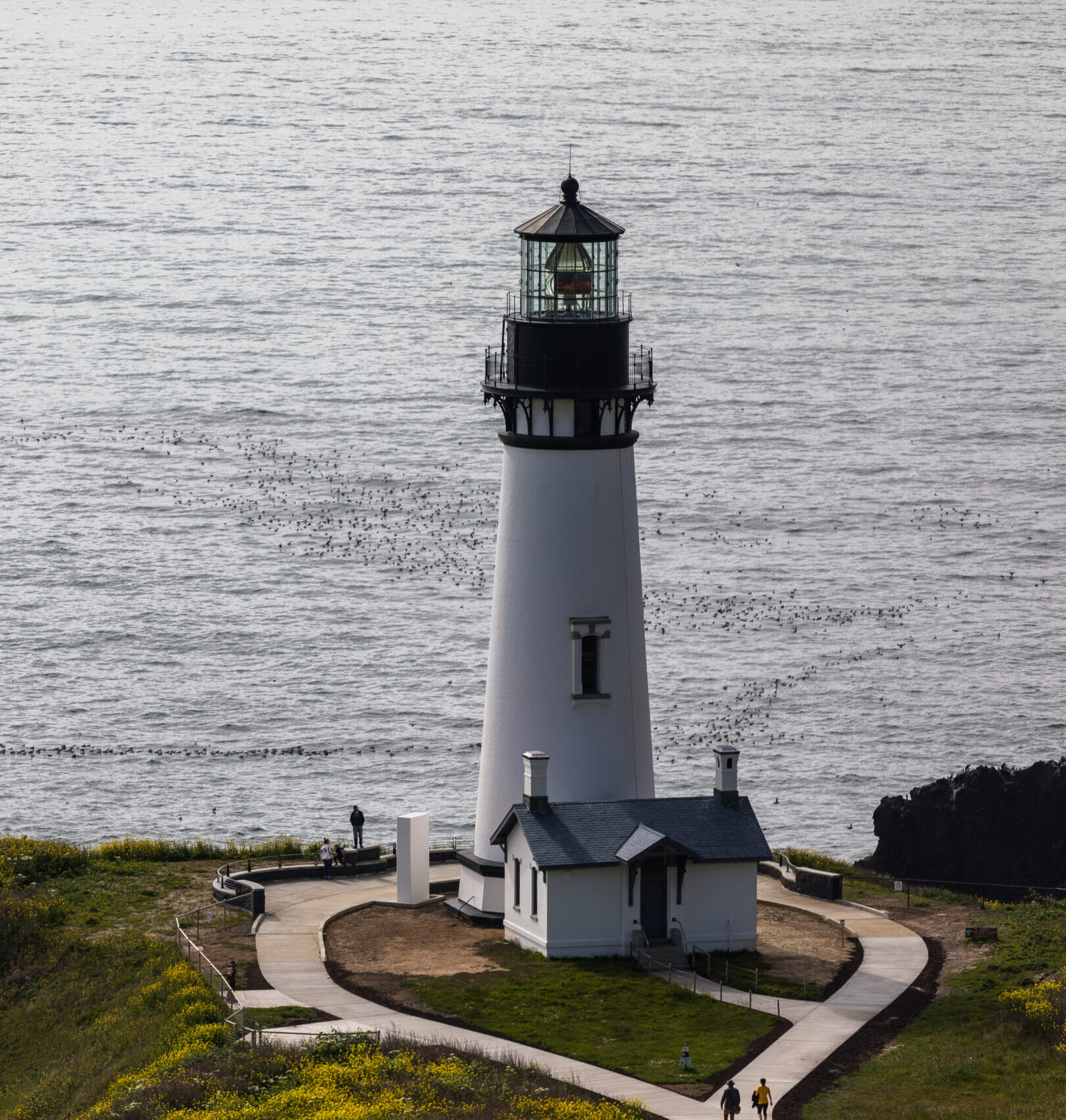 Yaquina Bay Lighthouse
